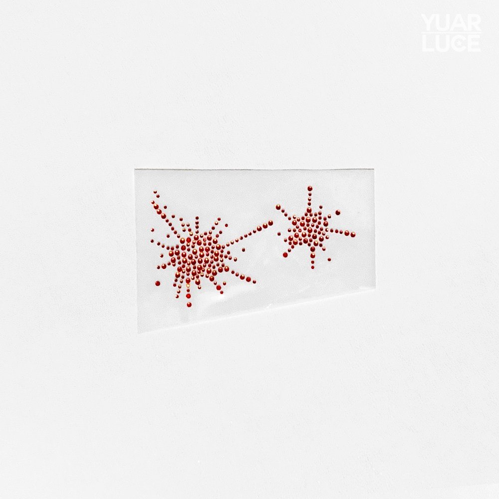 유아루체 붉은 핏자국 - 핫픽스 모티브 트레이닝복 리폼 할로윈 큐빅 장식 의류전사지, 1개 상세 이미지 2